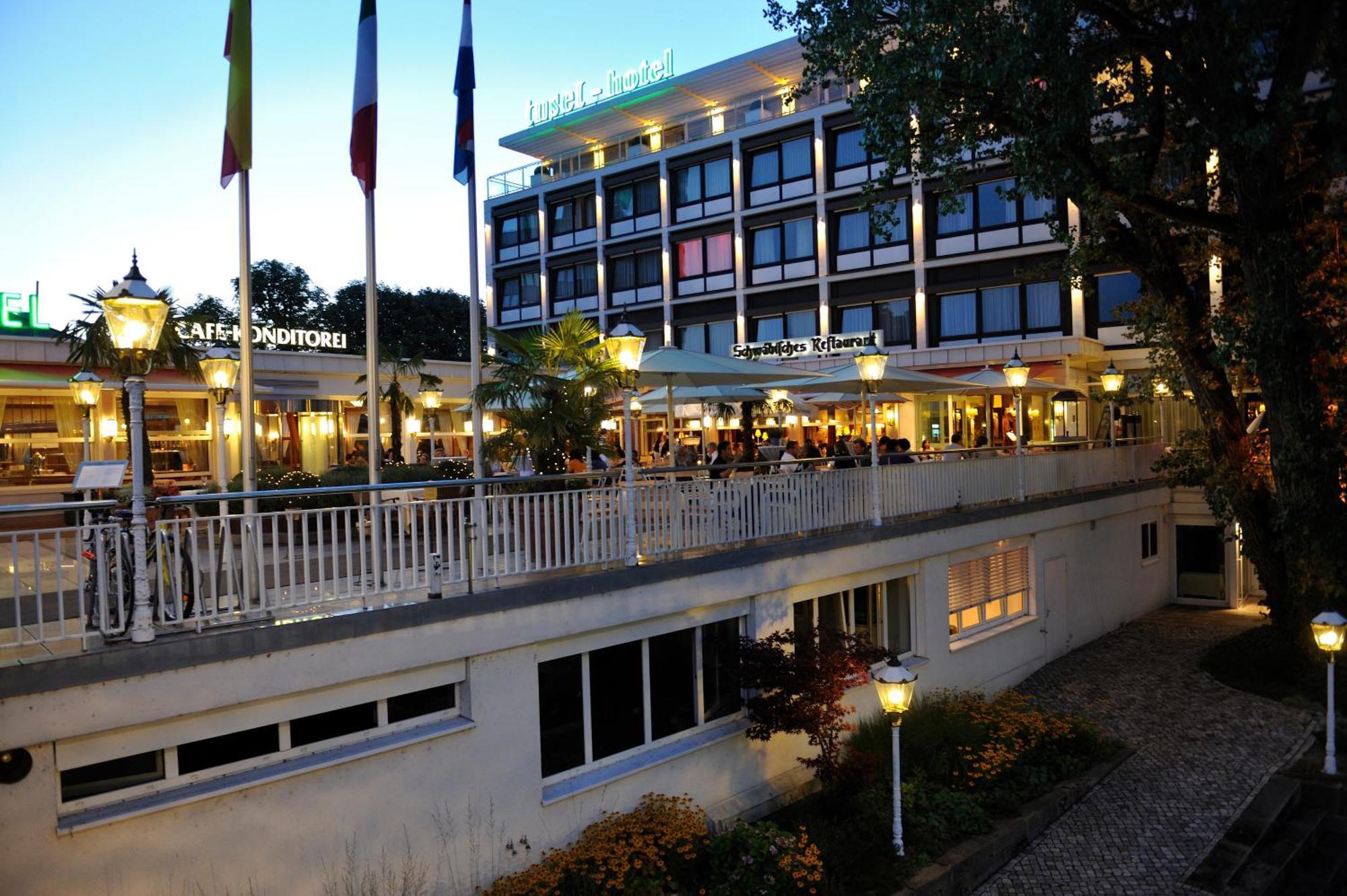 Insel-Hotel Хейльбронн Экстерьер фото
